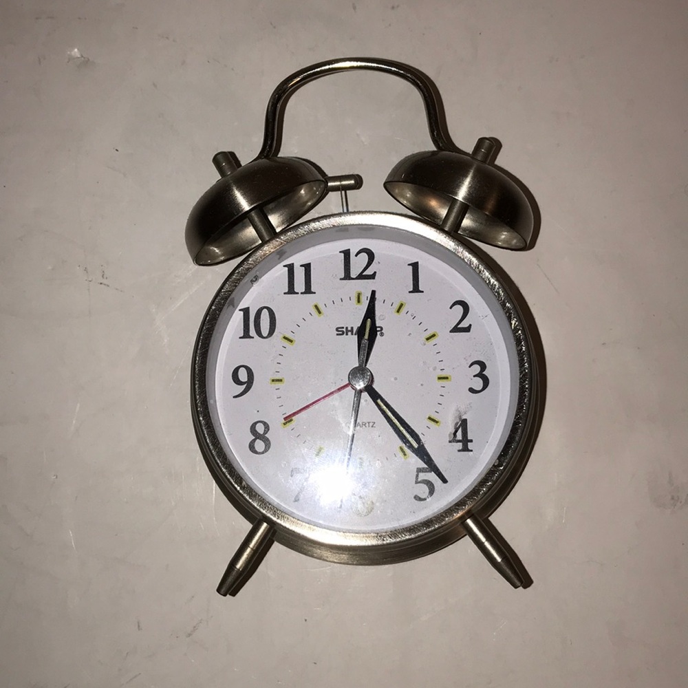 Sharp Alarm clock - Picture 3 of 3